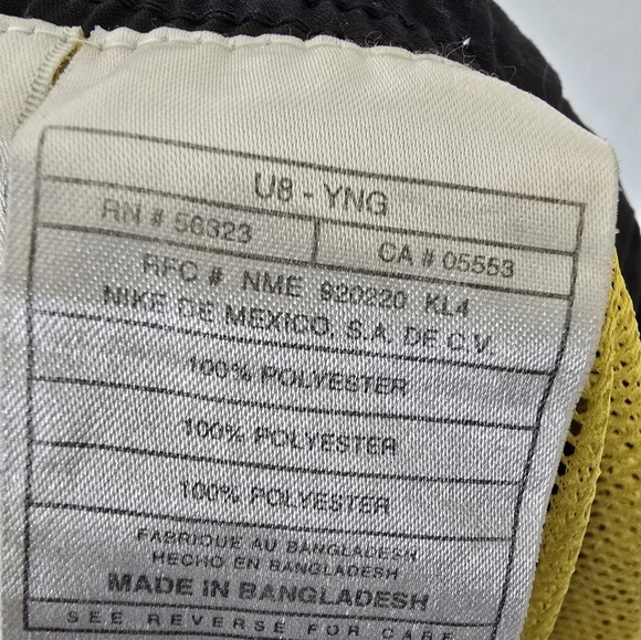 VINTAGE NIKE GREY TAG BLACK 3 POCKET SWIM TRUNKS Y2K MESH LINED DRAW - Picture 11 of 11